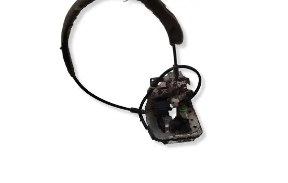 Renault Master III Rear door lock 