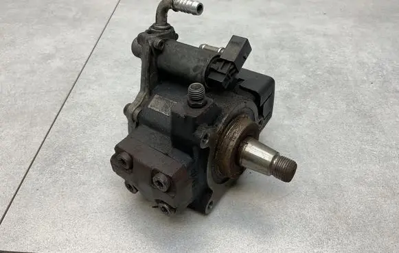 Audi A1 Fuel injection high pressure pump 03L130755H