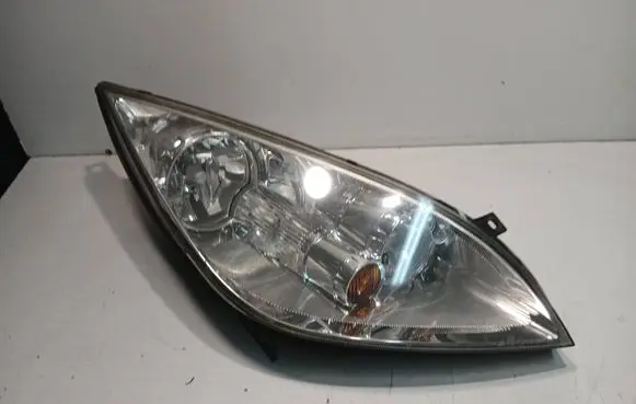 Mitsubishi Colt Headlight/headlamp 0301208202 MR957354