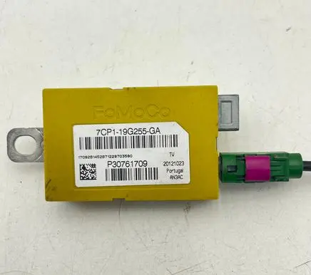 Volvo V60 Aerial antenna amplifier 30761709 7119255