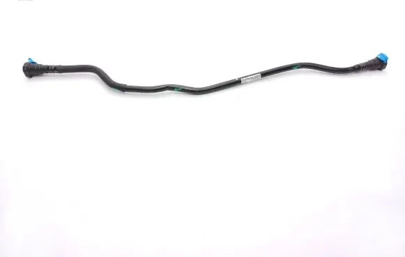 Mercedes-Benz GLE (W166 - C292) Engine coolant pipe/hose A1664700824 L25872CA