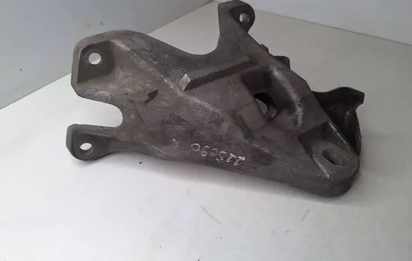 BMW 3 E90 E91 Engine mounting bracket 6760316 24168110