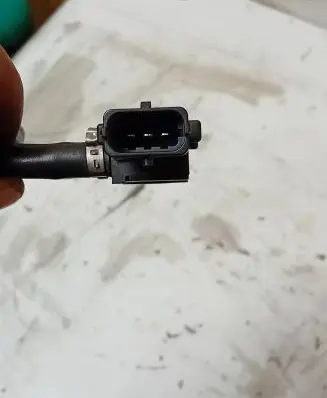Opel Zafira C Exhaust gas pressure sensor 55599659 3344 A2C74386800