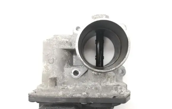 Toyota Auris E180 Throttle valve 261000N030 4A06