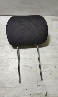 Mercedes-Benz E W124 Front seat headrest 