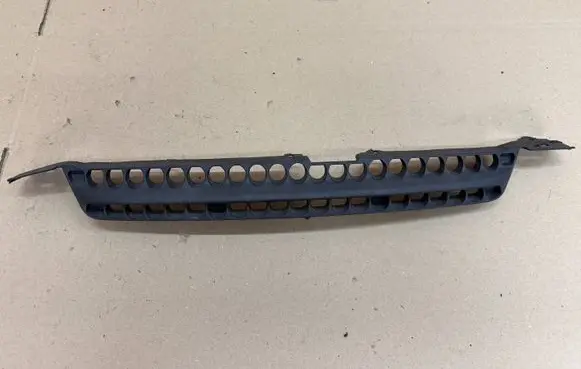 Hyundai Tiburon Front grill GRIHYUTIB120226 865602C000