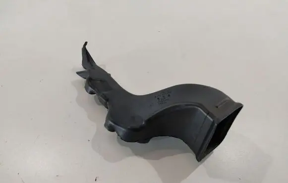 Audi A5 8T 8F Cabin air duct channel 8K2819152