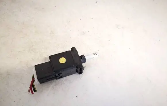 Mazda CX-7 Brake pedal sensor switch cs14