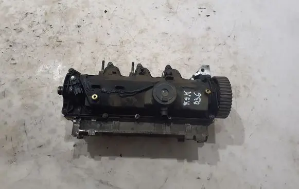 Renault Scenic III - Grand scenic III Engine head 