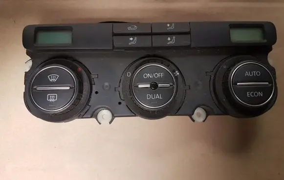 Volkswagen PASSAT B6 Climate control unit 3C0907044AF
