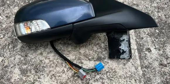 Volvo C70 Front door electric wing mirror P31218134 31218134
