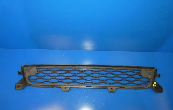 Volvo XC60 Front bumper lower grill 30763423 30763422 BR88B