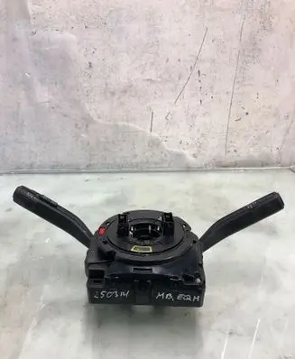 Mercedes-Benz EQA Wiper turn signal indicator stalk/switch 12065112