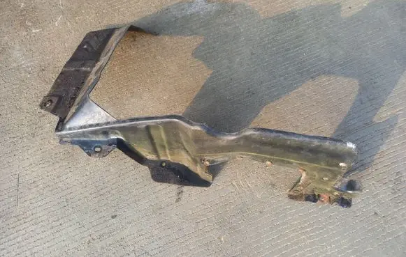 Toyota Avensis T250 Engine splash shield/under tray 2912034500