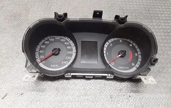Mitsubishi Lancer VIII Speedometer (instrument cluster) 507920H