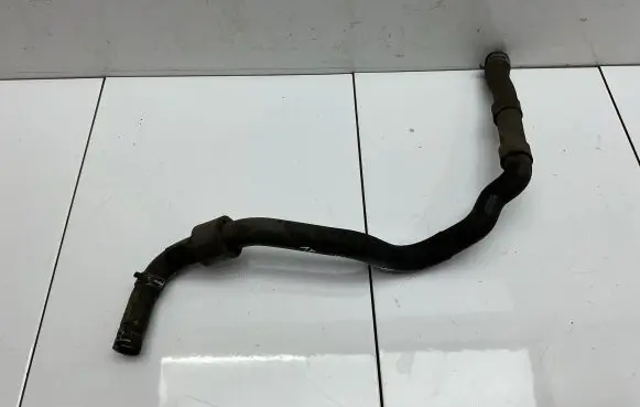 Volkswagen Jetta VI Engine coolant pipe/hose 5K0122051N