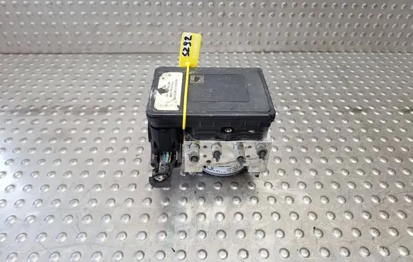Mazda 3 III ABS Pump BHR1437A0A 06.2109-7131.3