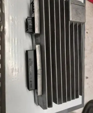 Audi A5 8T 8F Sound amplifier 8F1035223A