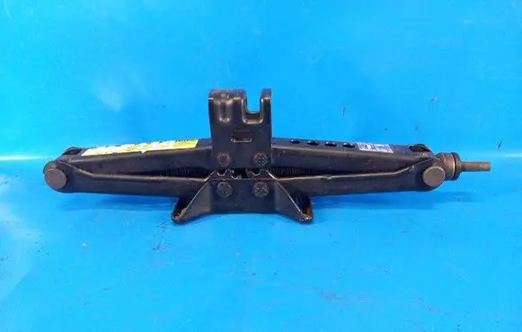 Toyota Camry Lift Jack 09111A010