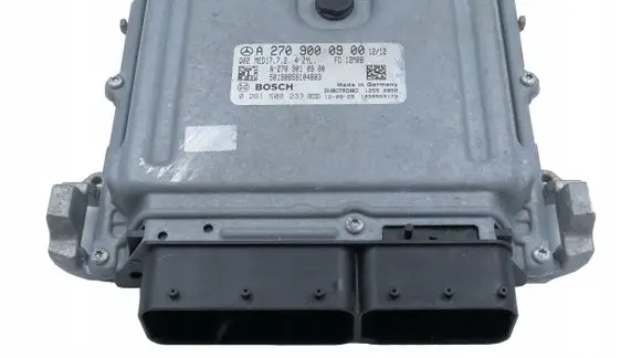 Mercedes-Benz GLA W156 Engine control unit/module A2709000900