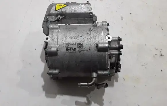 Volvo XC40 Engine 32257268