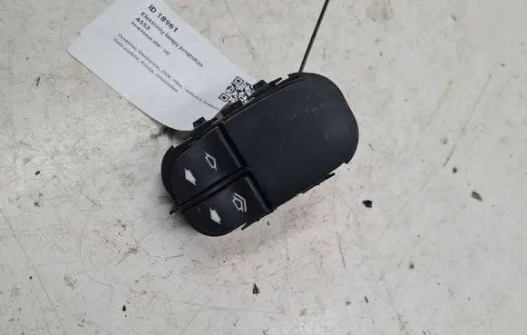 Ford Focus Electric window control switch 539810