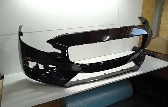 Volvo V60 Front bumper 31690589