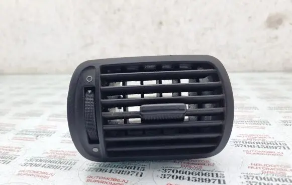 Audi A3 S3 8L Dashboard side air vent grill/cover trim 8L0820901