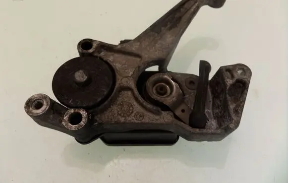 Opel Vectra C Engine shut-off valve 