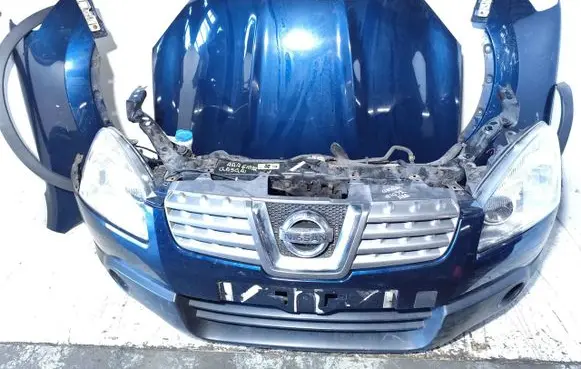 Nissan Qashqai Front piece kit 