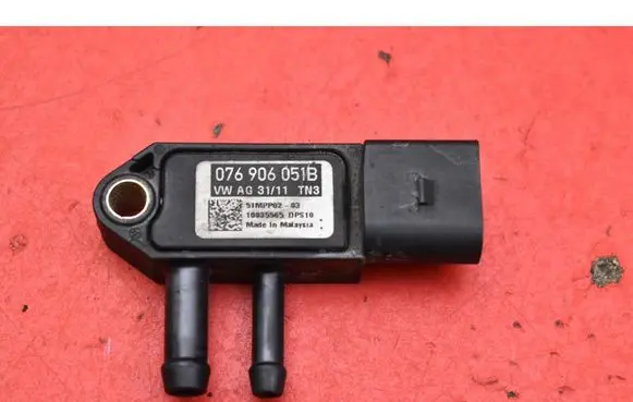 Volkswagen PASSAT CC Sensor 076906051B