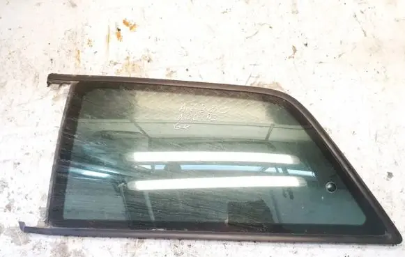 Audi A3 S3 8L Rear side window