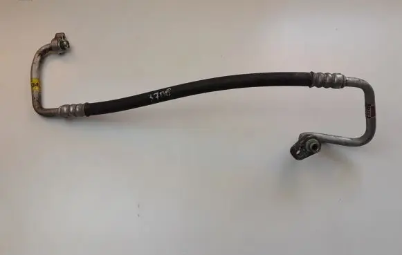 KIA Carens III Air conditioning (A/C) pipe/hose 97762A4550