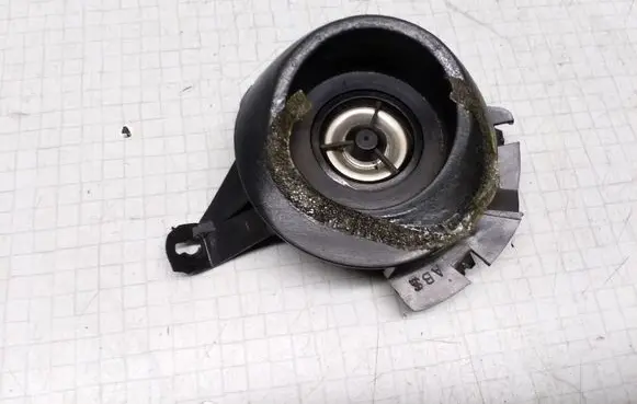 Renault Megane I Front door high frequency speaker