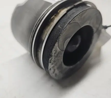 KIA Sorento Piston 