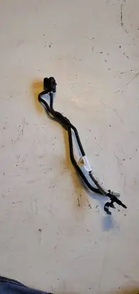 Jaguar XE Vacuum valve 70435600
