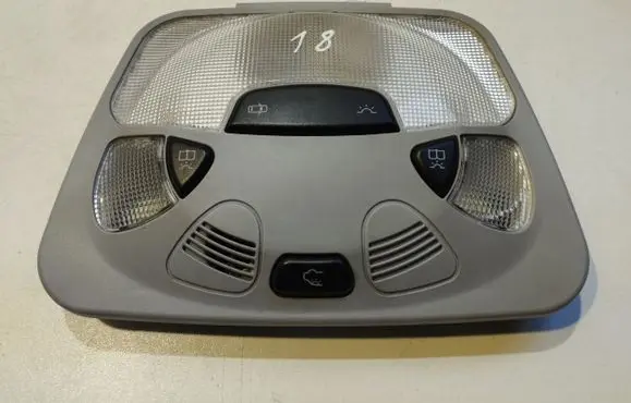 Mercedes-Benz C W203 Front seat light A2038201001 KW171CS337