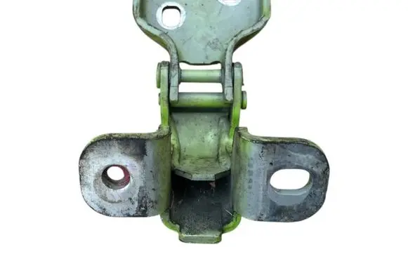 Opel Vivaro Tailgate hinge 804005400R