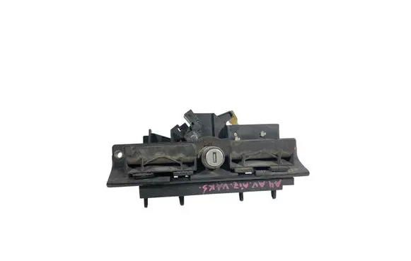 Audi A4 S4 B5 8D Tailgate lock latch 