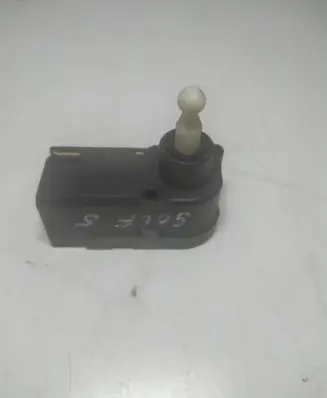 Volkswagen Golf V Headlight level adjustment motor 1J0941295A 0307853304