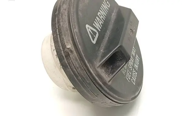 Suzuki Grand Vitara II Fuel tank filler cap 97399916040