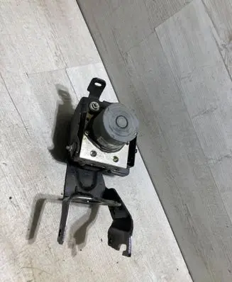 Opel Crossland X ABS Pump 9826051380