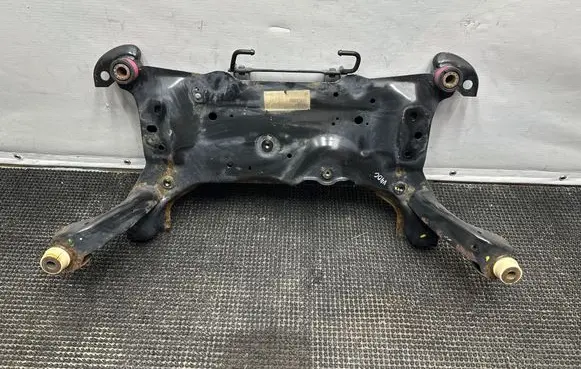 Volvo V40 Cross country Front subframe 2749087 A13185FS0066