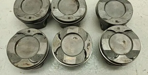 BMW M2 F87 Piston 