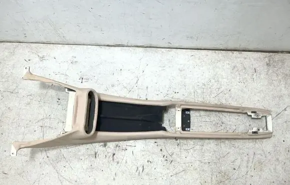 Ferrari California F149 Center console 183728