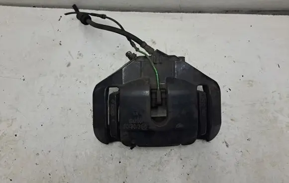 BMW M3 e92 Front brake caliper 7845133