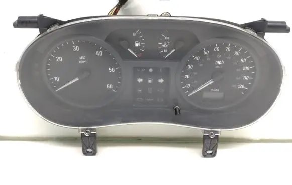 Opel Vivaro Speedometer (instrument cluster) P8200295454 216754630