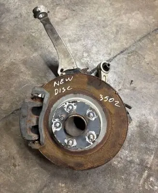 Nissan 350Z Front wheel hub spindle knuckle 