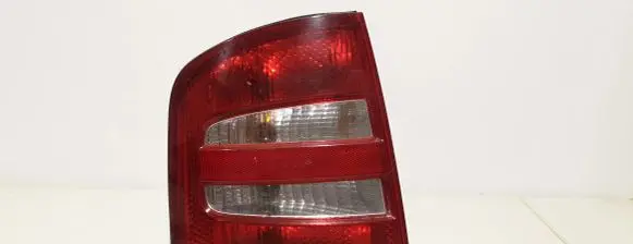 Skoda Fabia Mk1 (6Y) Rear/tail lights 6Y9945111B 6Y9945095B