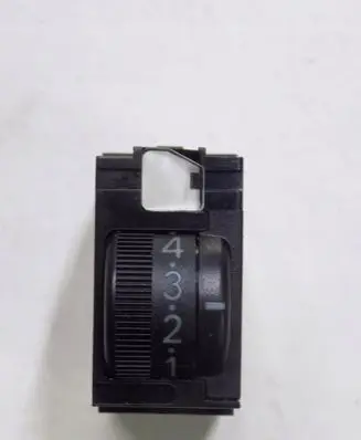 Toyota RAV 4 (XA20) Tailgate/trunk/boot open switch 156FEFRFREFRE480
